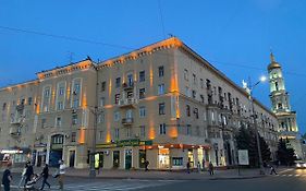 Modern Luxury Studio In The Center Of Kharkiv At Konstitutsii Square