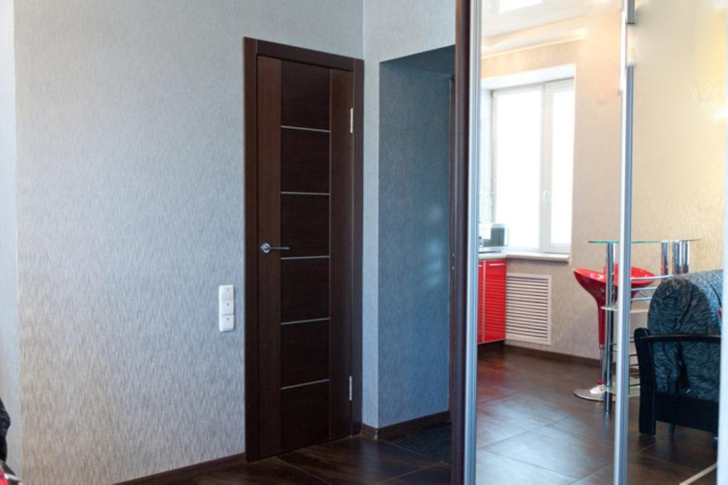 Modern Luxury Studio In The Center Of Kharkiv At Konstitutsii Square Exterior photo