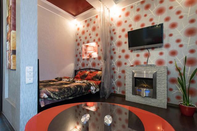 Modern Luxury Studio In The Center Of Kharkiv At Konstitutsii Square Exterior photo